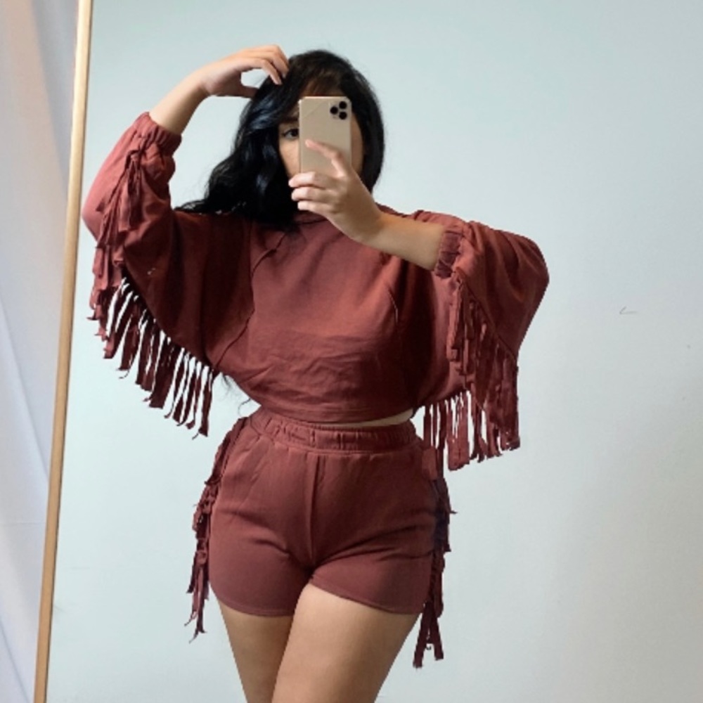 FALL FRINGED SHORT SET